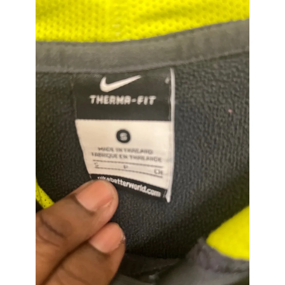 Mens Nike Therma Fit Gray Neon Green Hoodie - Size Small